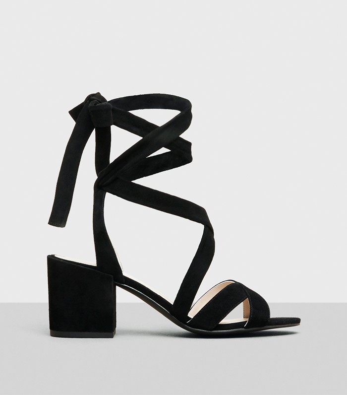 13 Black Sandals You'll Wear Everywhere | Who What Wear