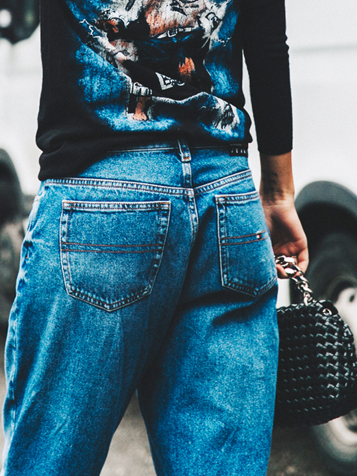 The Secret to Making Your Butt Look Good in Jeans | Who Wear
