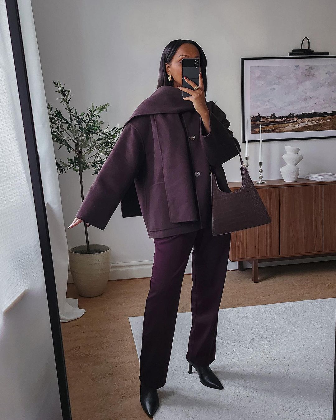 What to Wear in January: @femmeblk wearing burgundy outfit