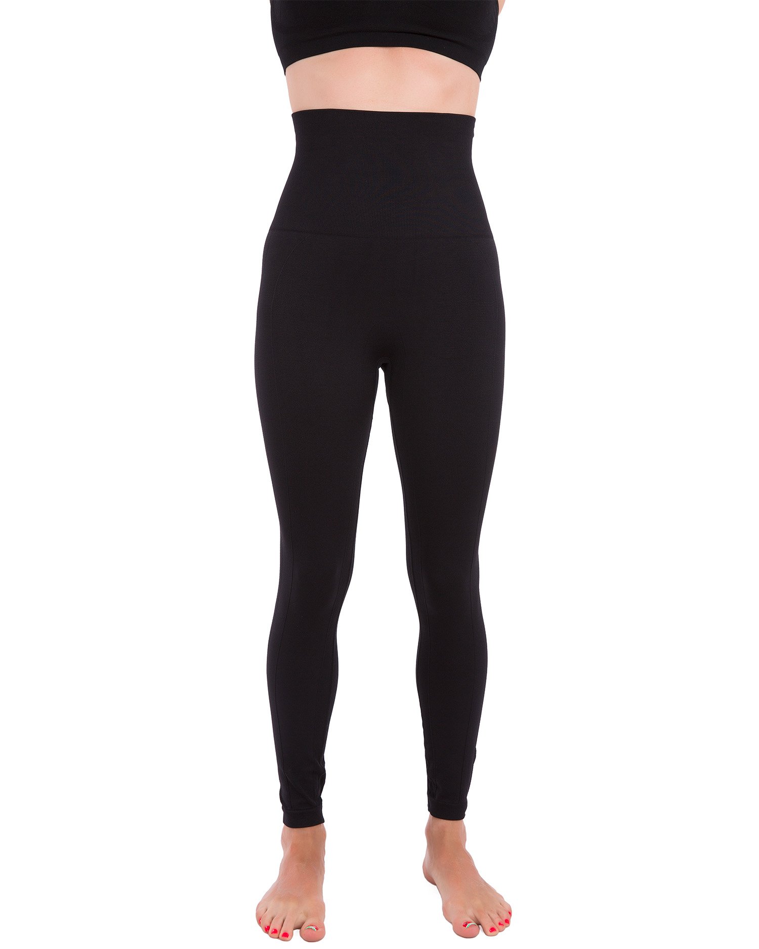 The 8 Best Black Leggings With Insane Amazon Reviews | Who What Wear