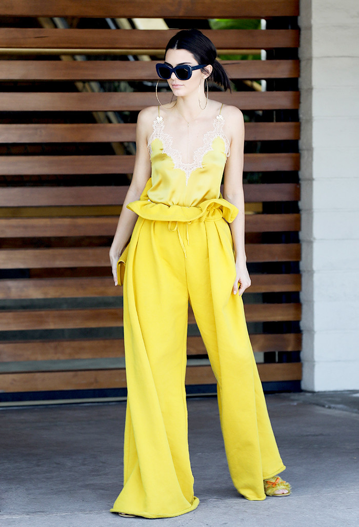 kendall-jenner-yellow-outfit