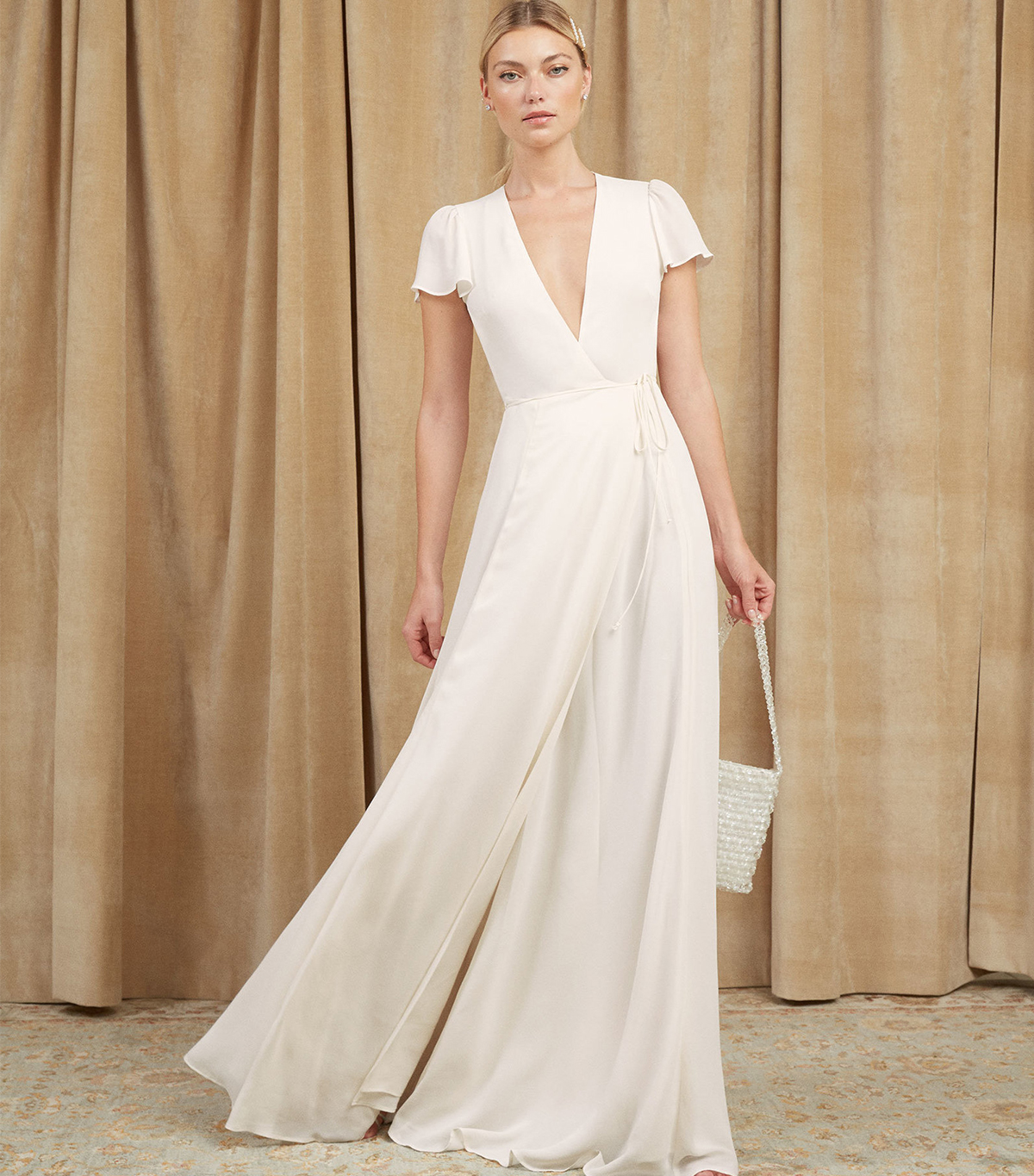 Top Simple Elegant Wedding Dresses For The Beach in the world The ultimate guide 