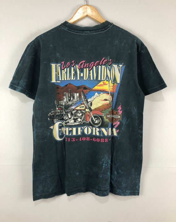 The Best Vintage T-Shirts and Find Them | Who What