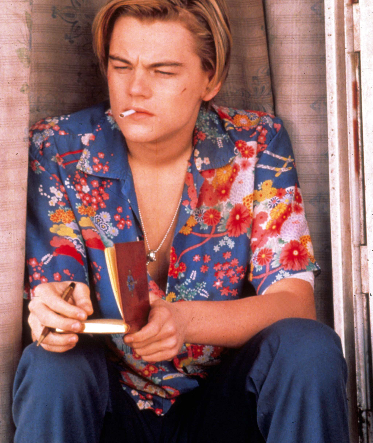 Leonardo DiCaprio Juliet Movie 90s Gift Her or Him Halloween Costume Cosplay Button Down Clothing Mens Clothing Shirts & Tees Oxfords & Button Downs Romeo Short Sleeve Shirt Japanese Flowers Floral 