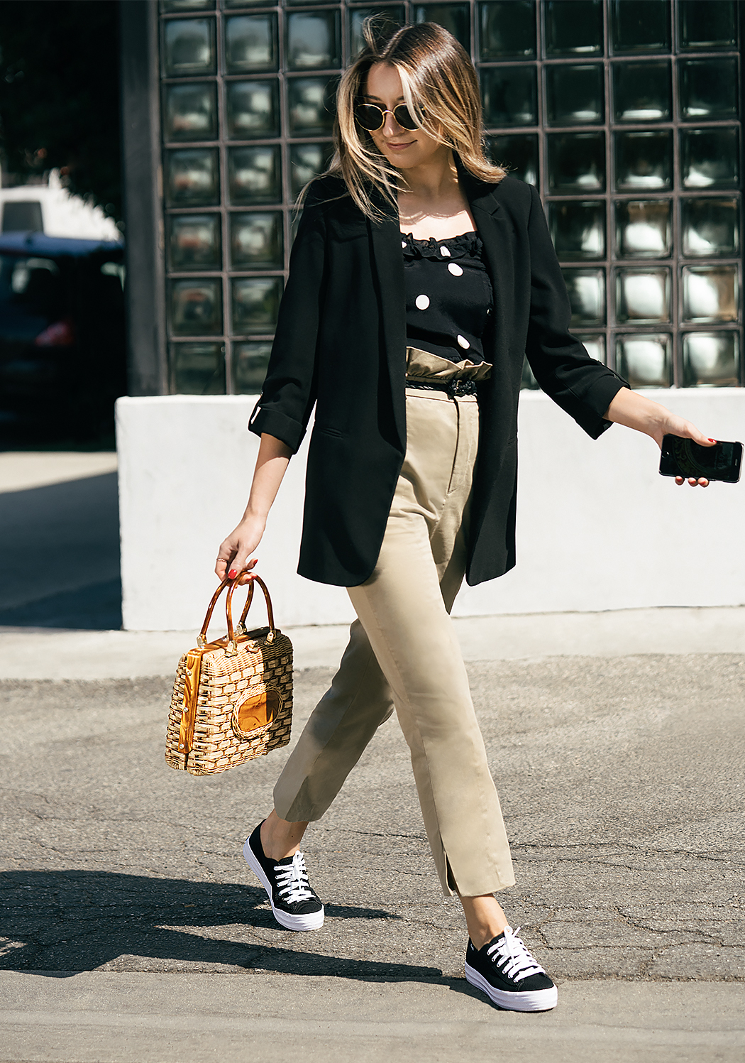 This Is What Fashion Girls Wear to Survive the Workweek | Who What Wear