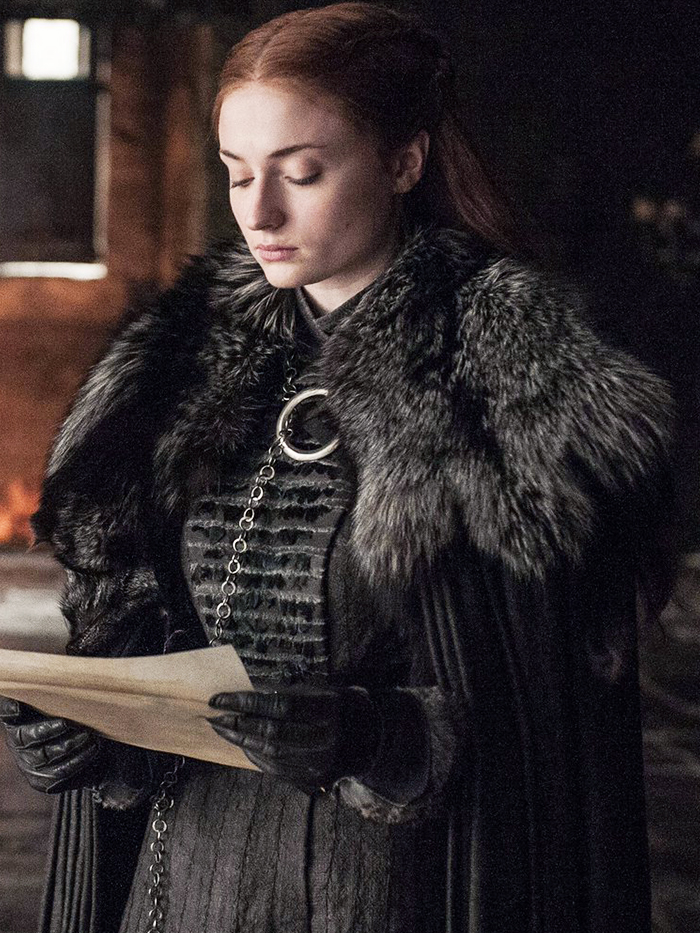 Game of Thrones winter trends: Sansa Stark wearing a brooch