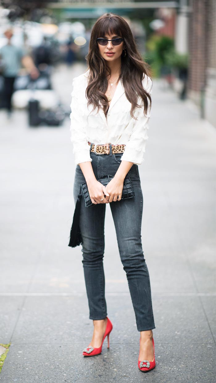 Emily Ratajkowski skinny jeans