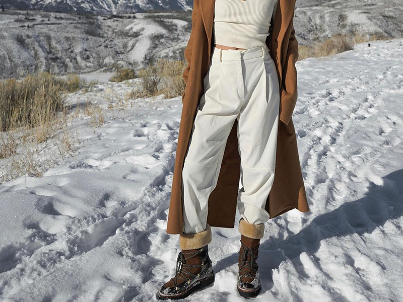 1 Pair Winter Snow Boots Fashion Ladies Short Boots Lace Up Cotton Shoes 