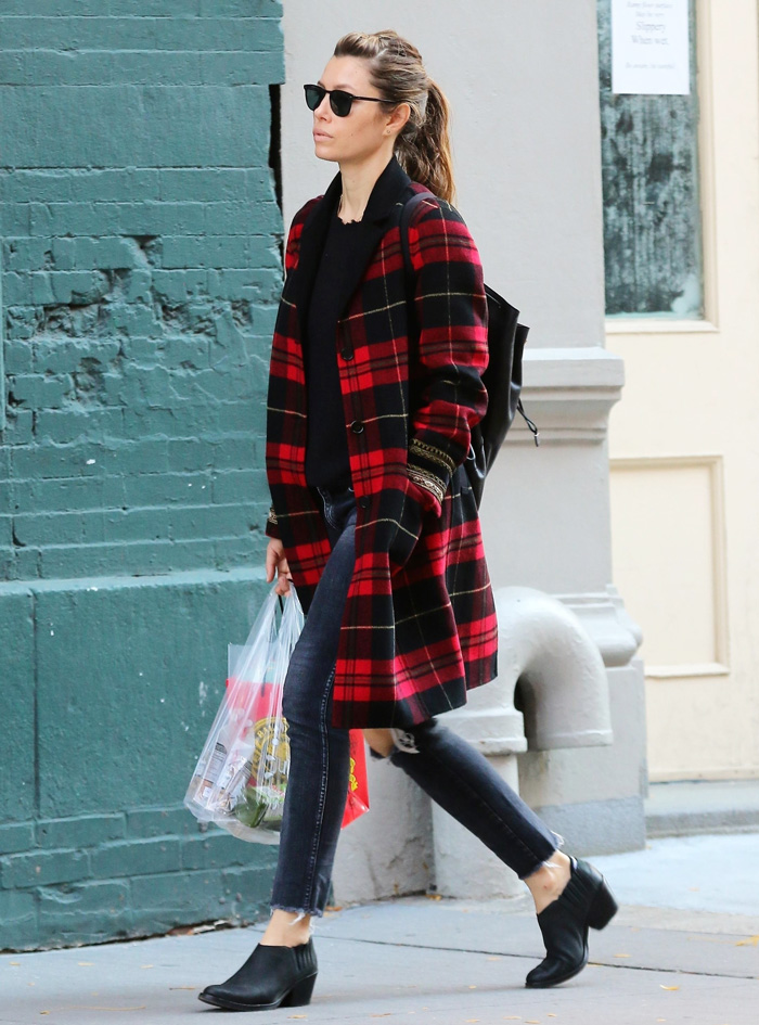 Jessica Biel Wore the Boot Trend That Looks Perfect With Skinny Jeans