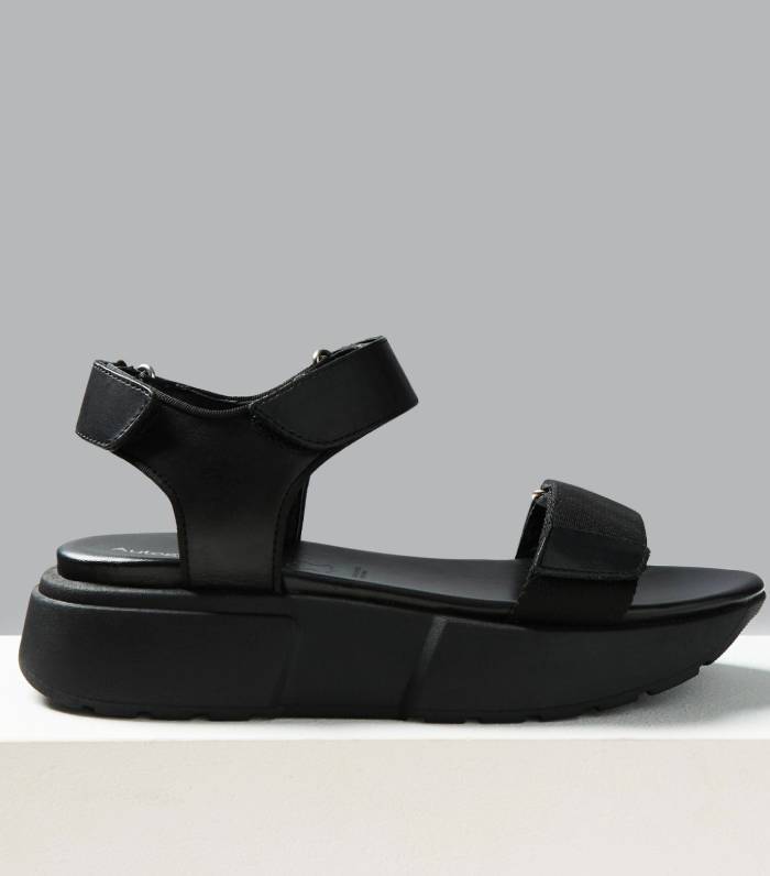 m&s black sandals