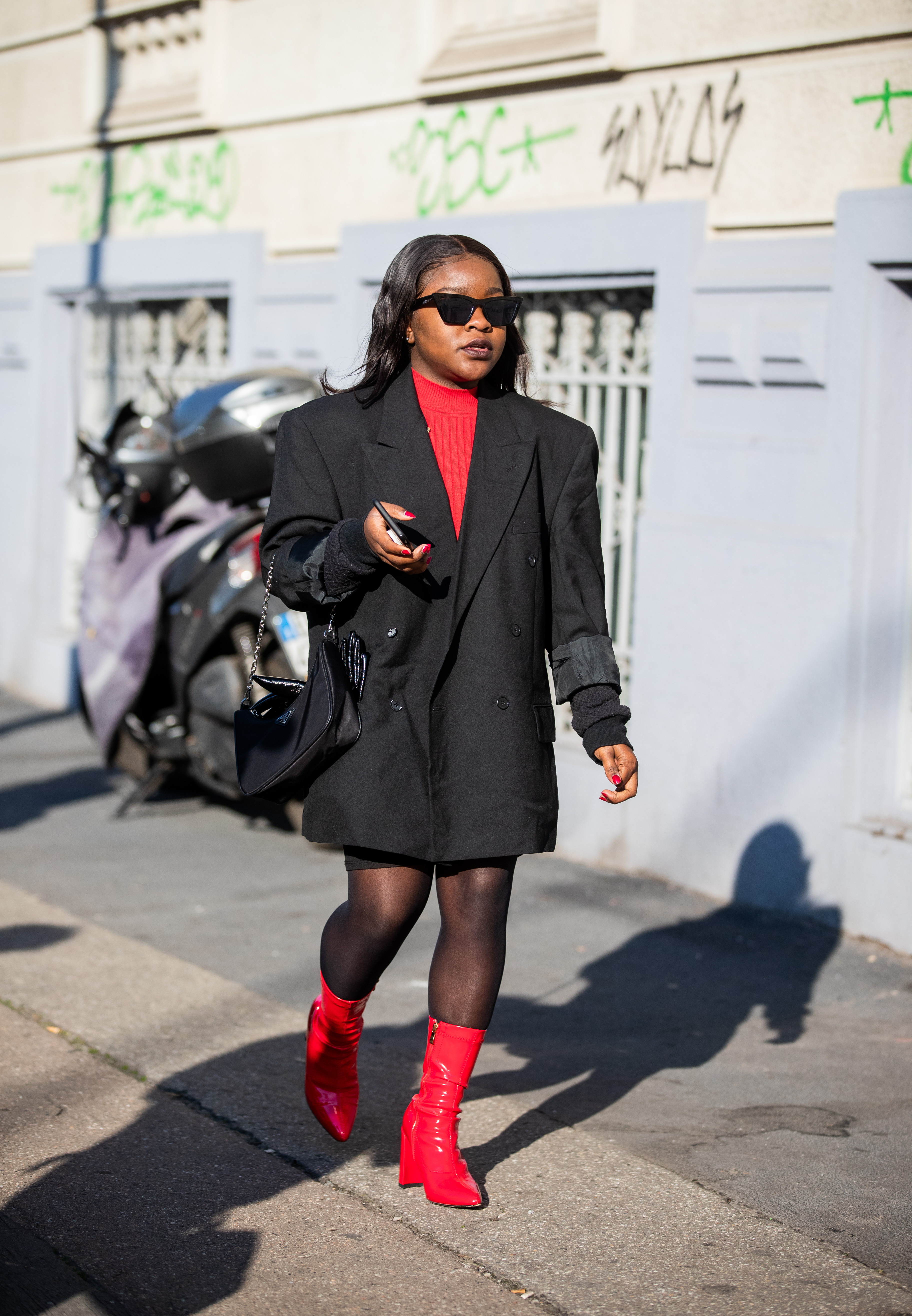 25 Stylish Red Boot Outfits to Wear ...