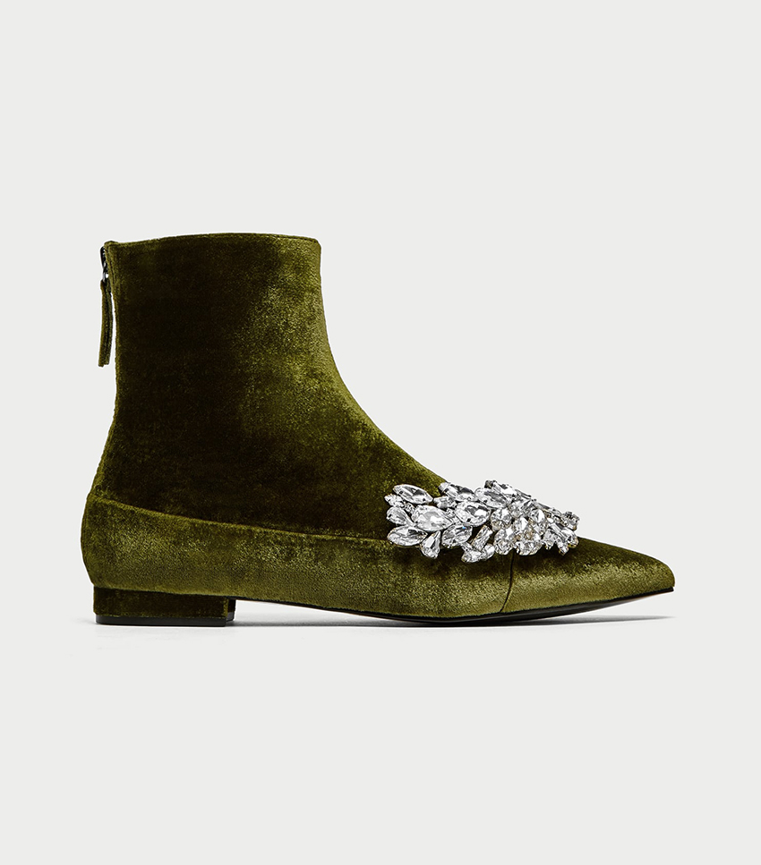 Velvet Boots That Will Freshen Up Your Jeans | Who What Wear