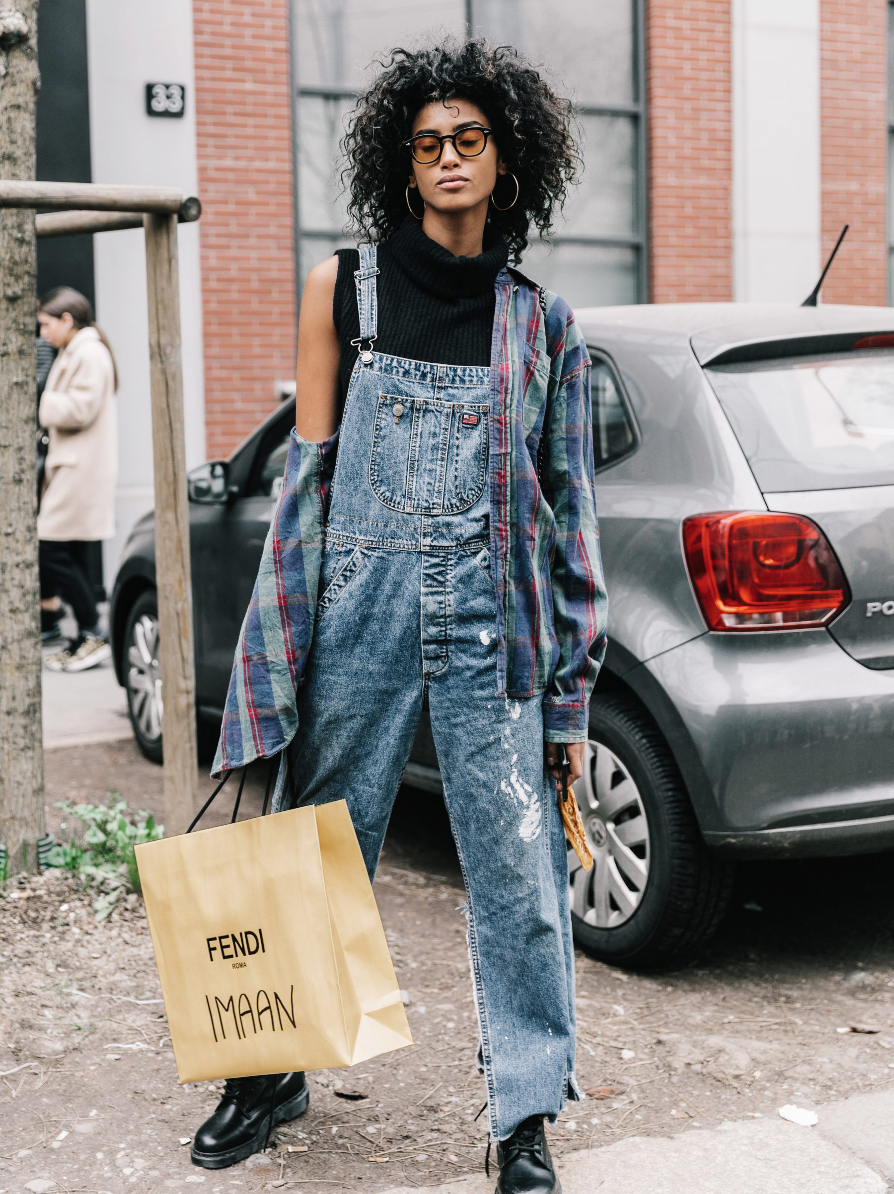 15 Overall Outfits to Try in 2020 | Who 