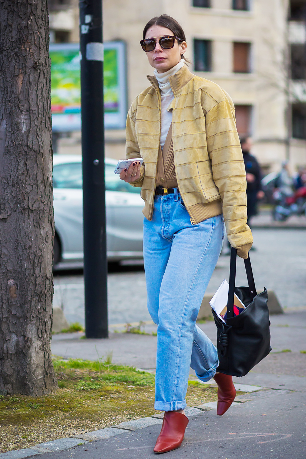 Here's How to Wear Mules in Winter 
