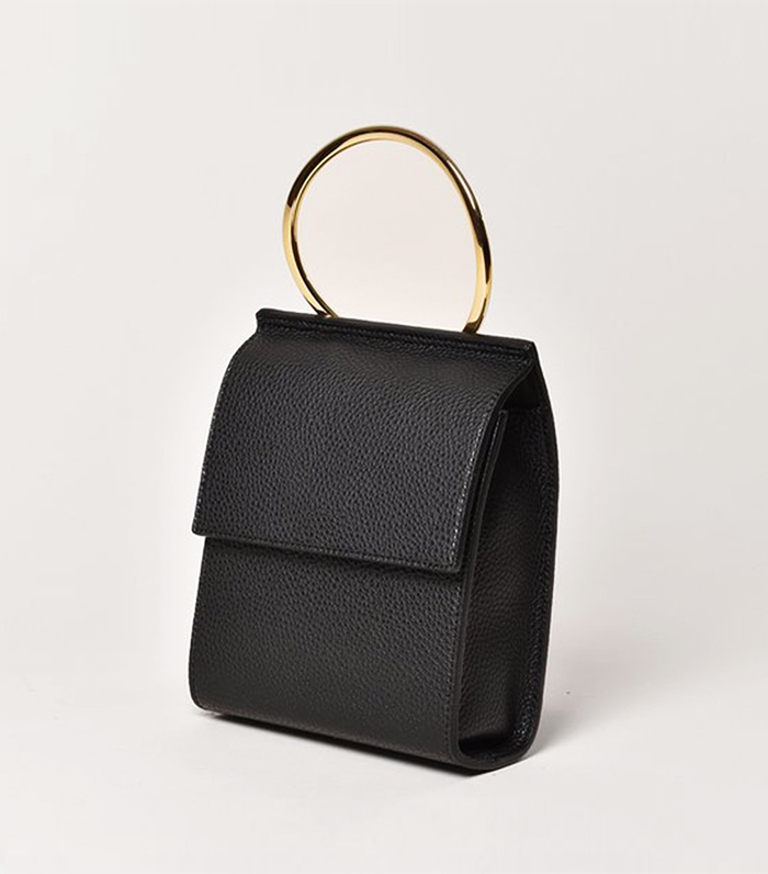 Minimalist Bags Even My Extra Self Would Love | Who What Wear