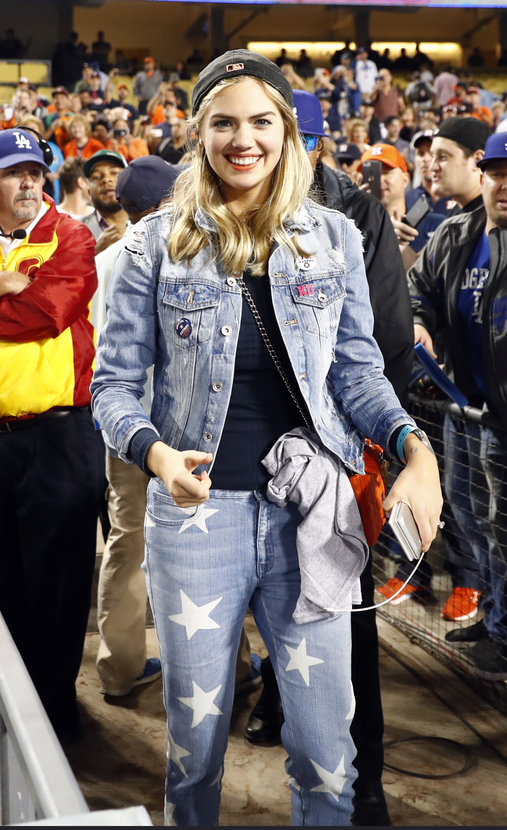 What to wear to a baseball game: kate upton style