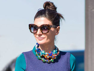 How to wear a statement piece necklace