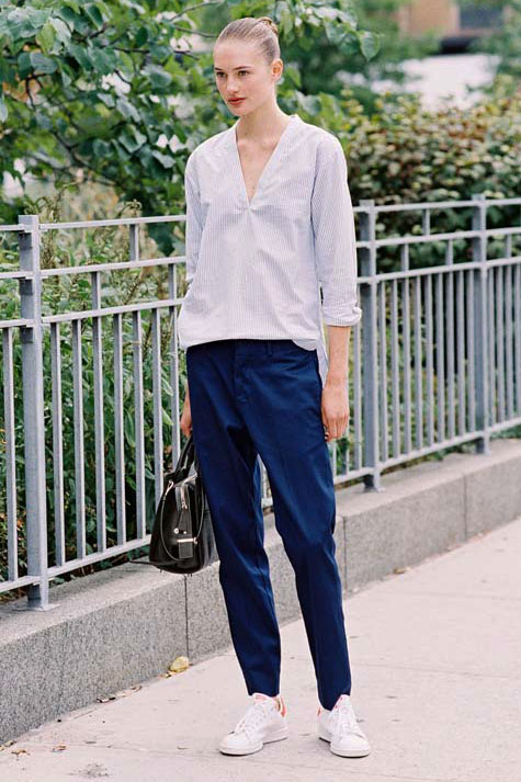 How to Wear Navy Blue Pants: 16 Navy Blue Pants Outfit Ideas | Who What Wear