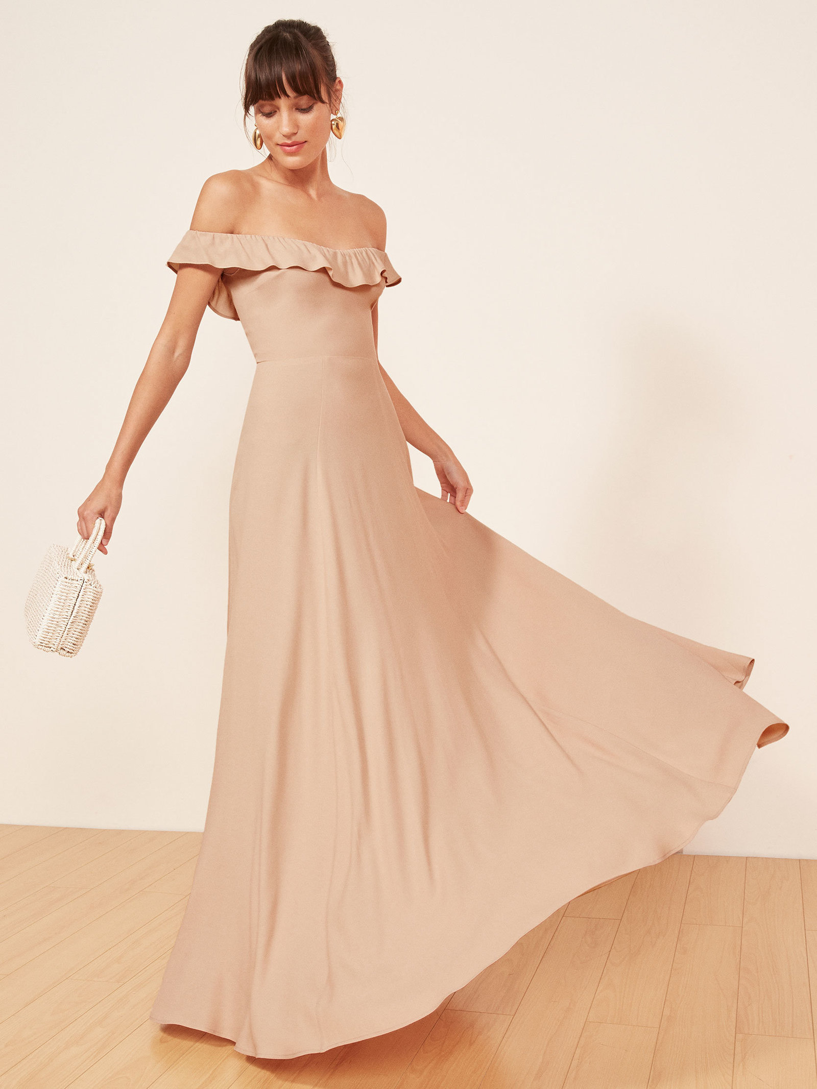 Stylish Maxi Dresses for Wedding Guests ...