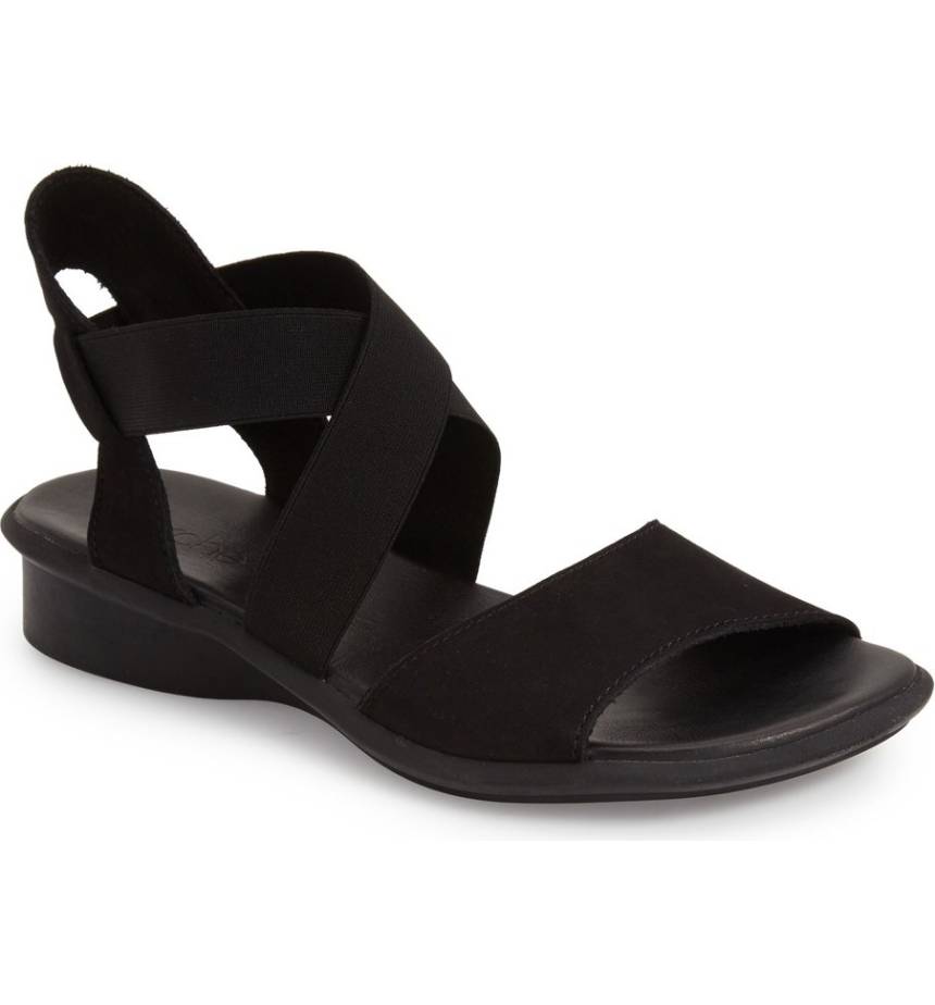 The Best Summer Sandals for Walking 