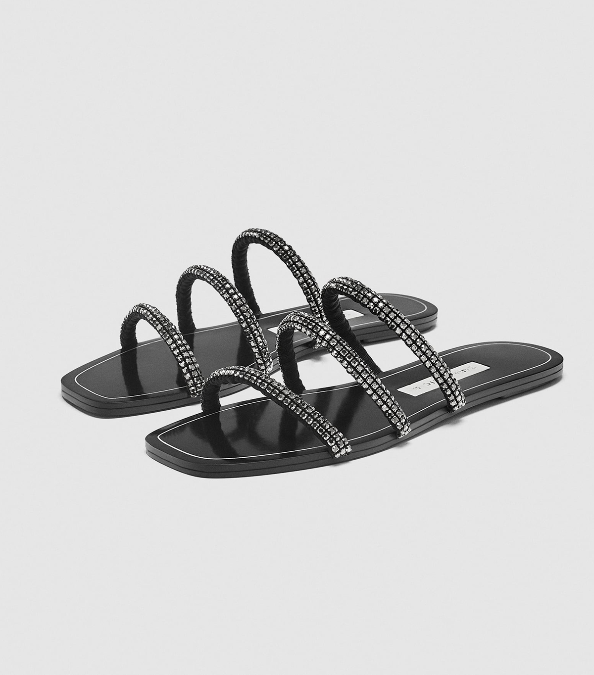 The Zara Sandals the Fashion Crowd Has Discovered | Who What Wear