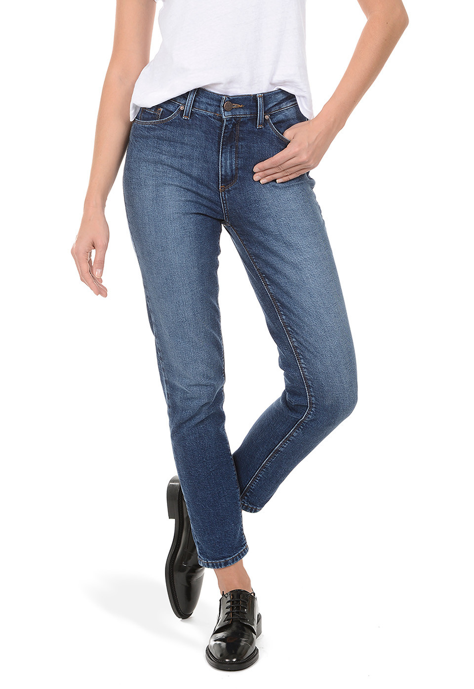 thin denim jeans