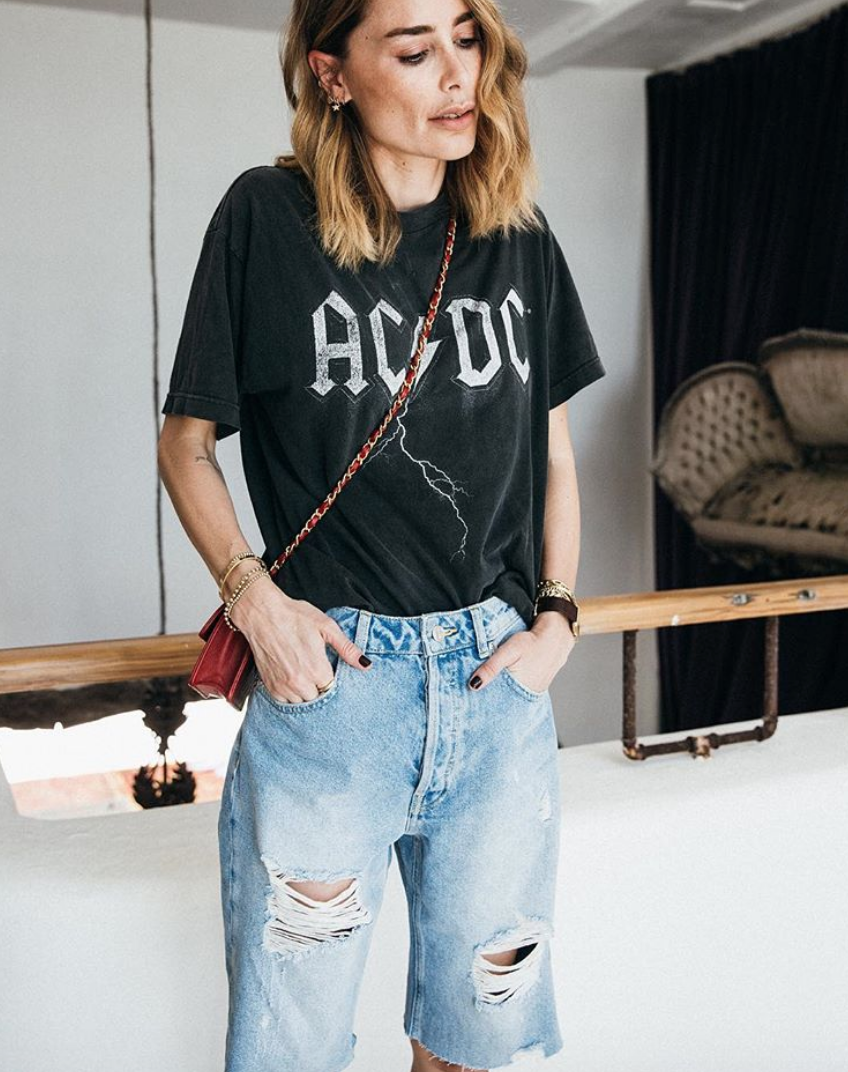 summer ripped jeans outfit