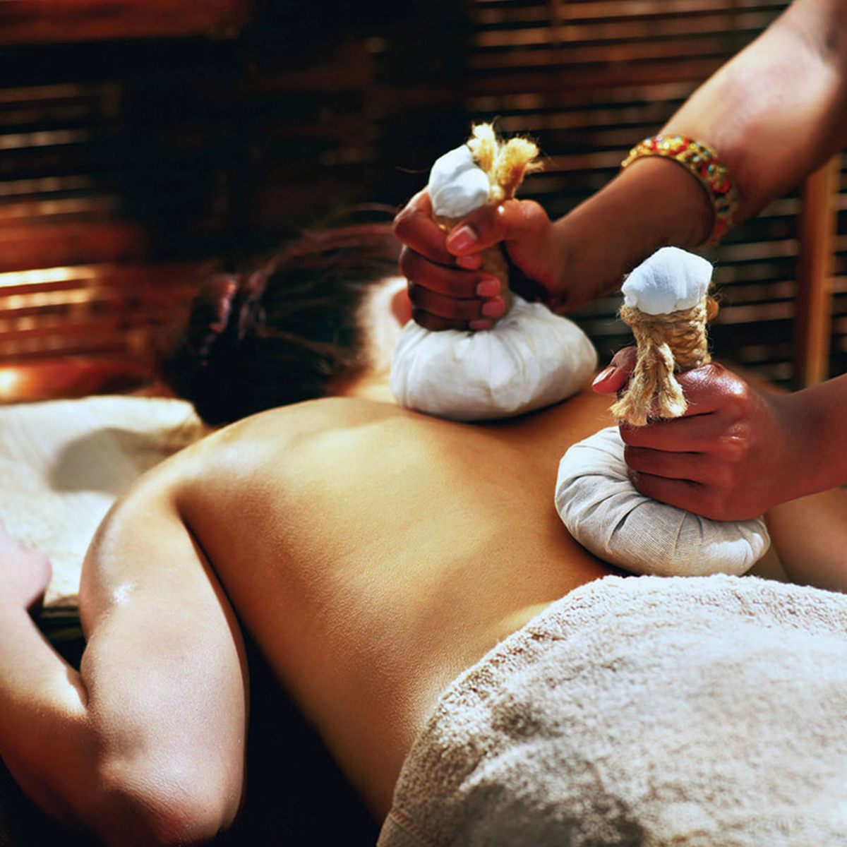 What Is Ayurvedic Massage? I Found Out | TheThirty