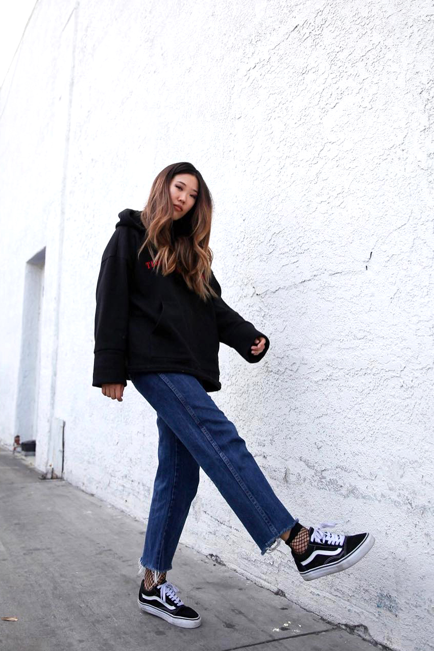 How to Wear Vans Like the Fashion Crowd: 7 Vans Outfits | Who What Wear