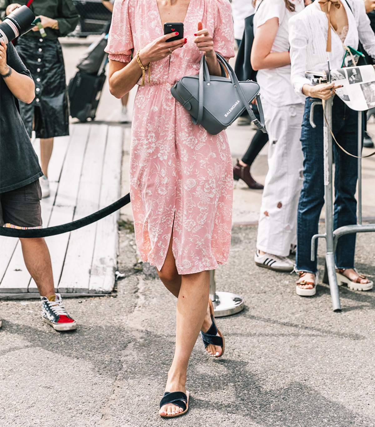 Shoes to Wear With Summer Midi Dresses 