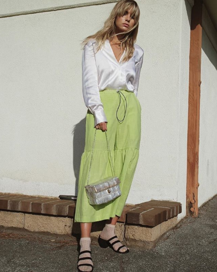 green sandals outfit