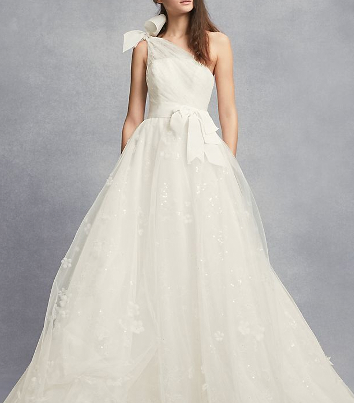 Vera Wang Wedding Dresses Everything You Ever Need to Know Who What