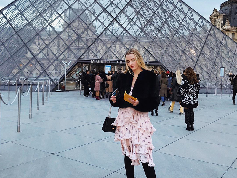 I Lived in Paris for 3 Months and Learned How to Dress Like the French