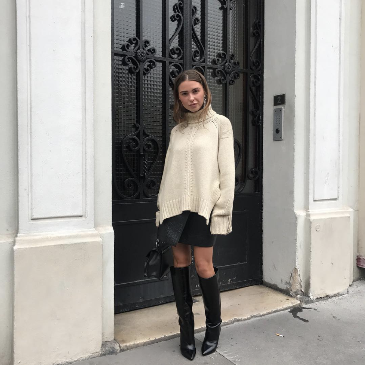 16 Cute Sweater Outfits for Fall | Who 