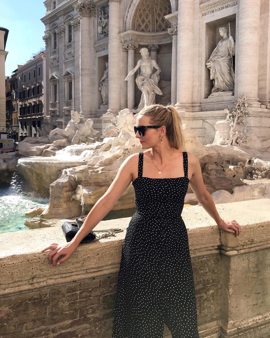 Here's How to Travel to Italy Like a Fashion Editor | Who What Wear