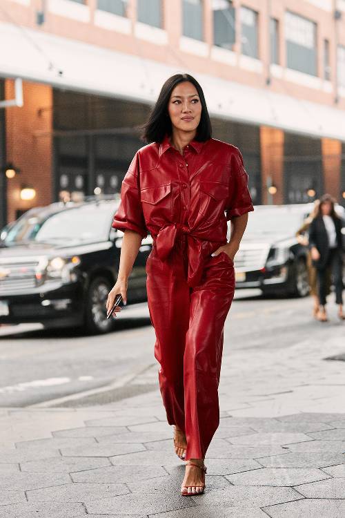 Chic Red Outfits for the Holiday Season ...