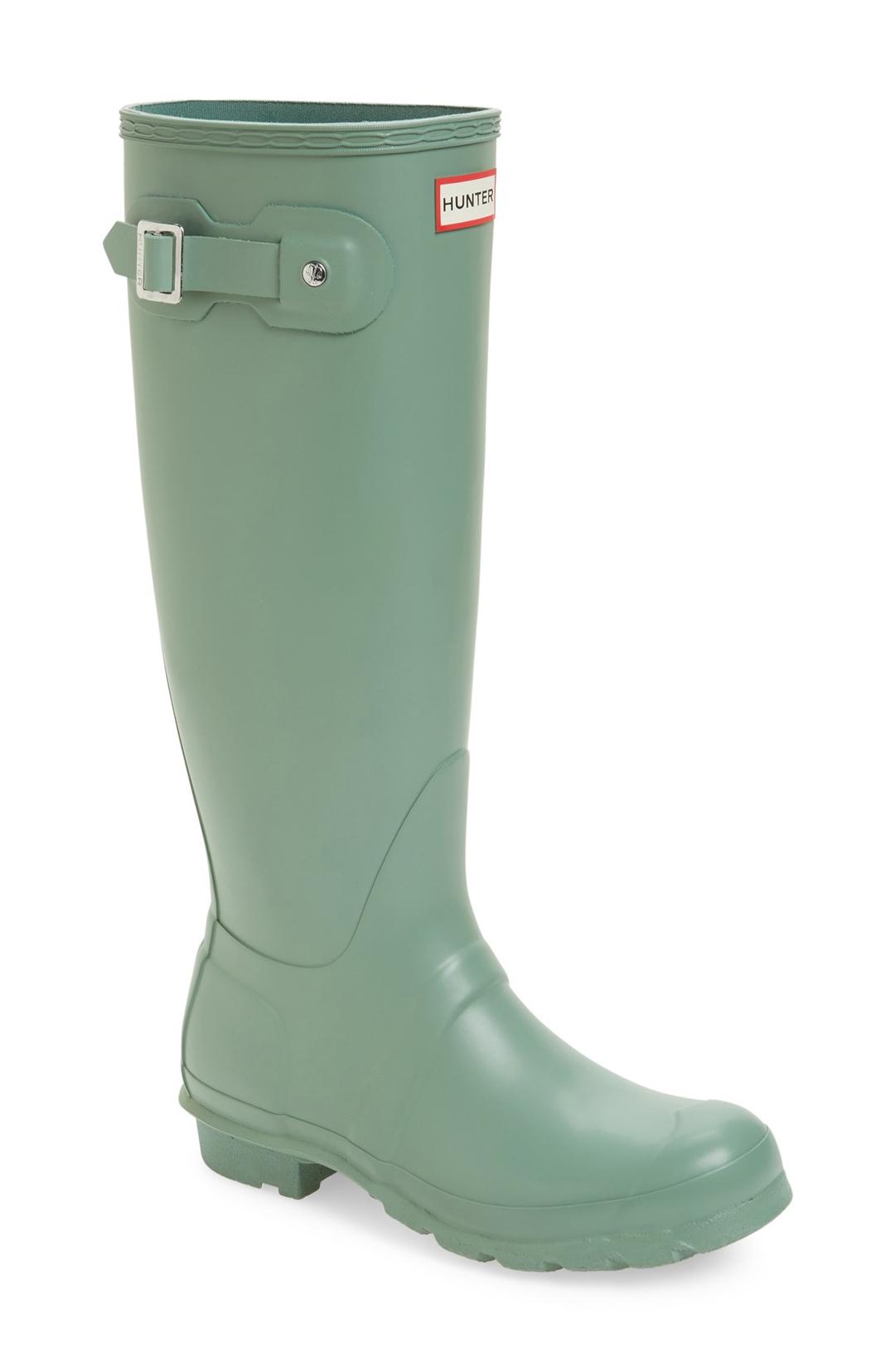 rain boots for big calves