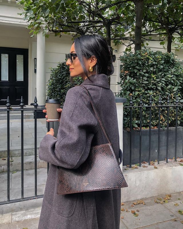 Best Cold Weather Clothing: @cocobeautea wears a wool coat
