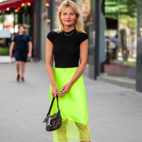 trendy neon outfits