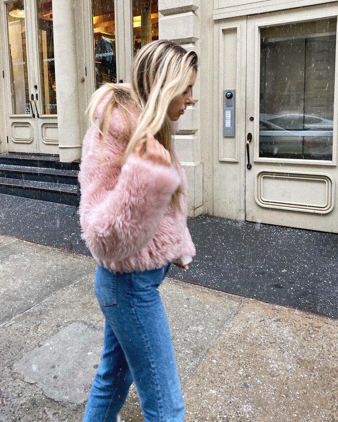 15 Faux Fur Jacket Outfits Will Never, Mango Pink Fur Coat