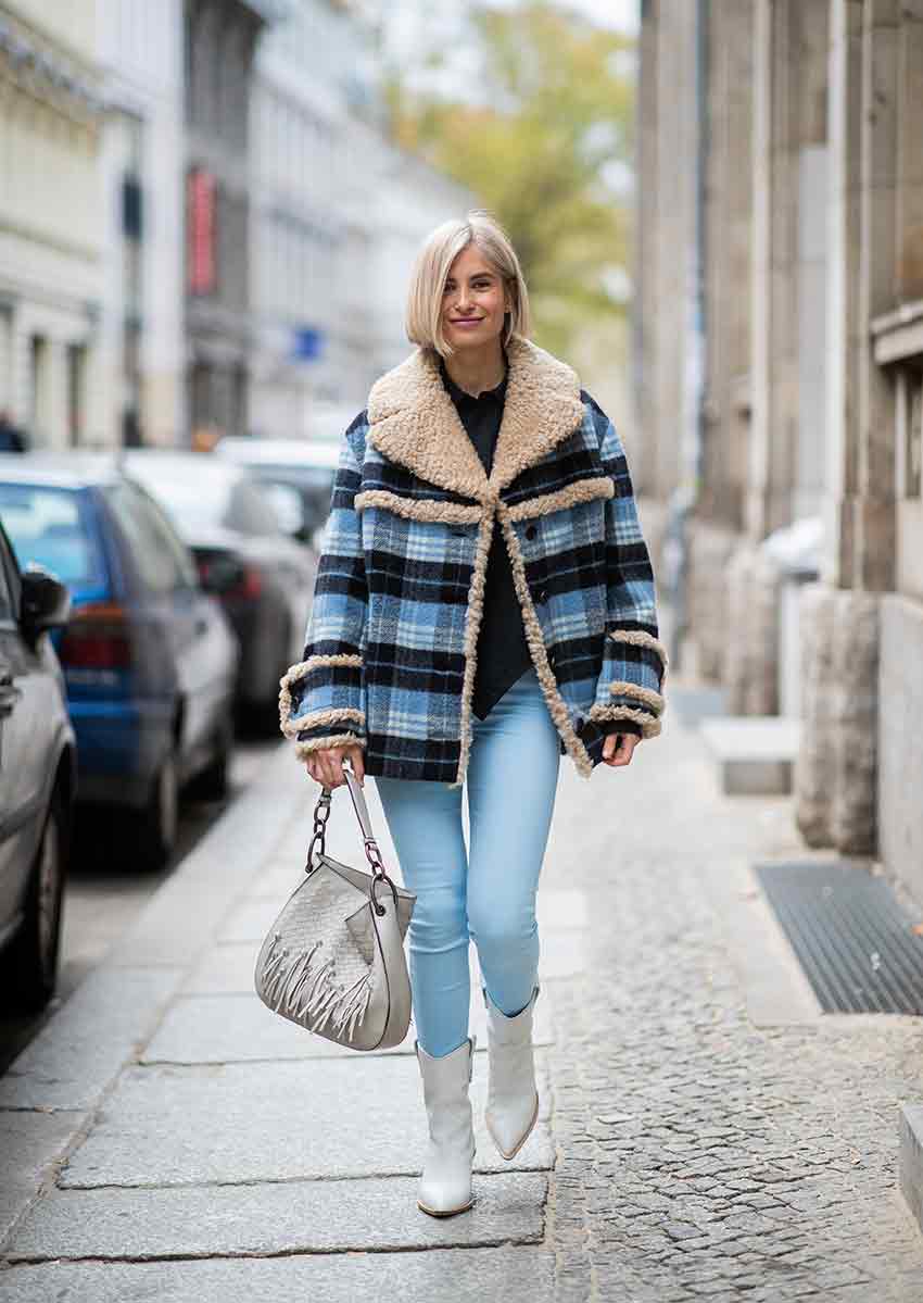 Stylish Fendi Winter Boots Fashion 