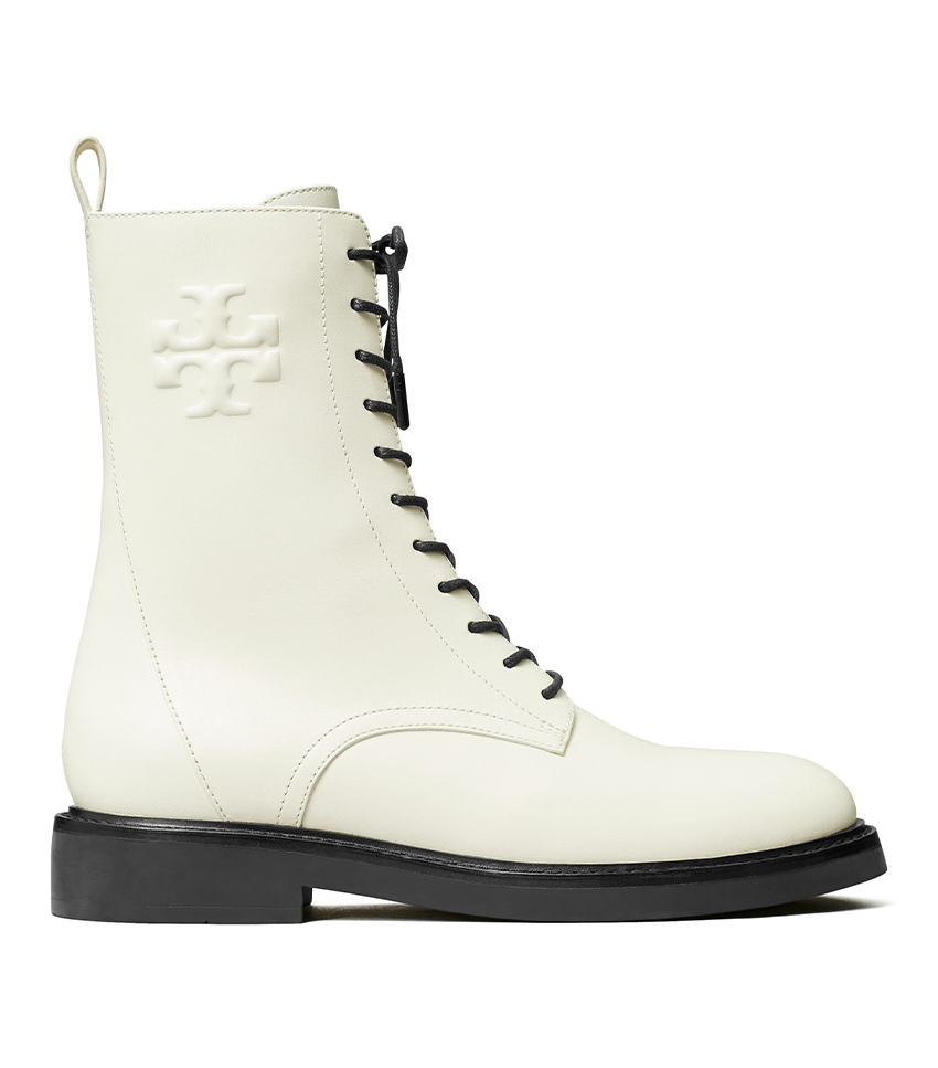 white ankle boots winter outfits 272481 1693702502057