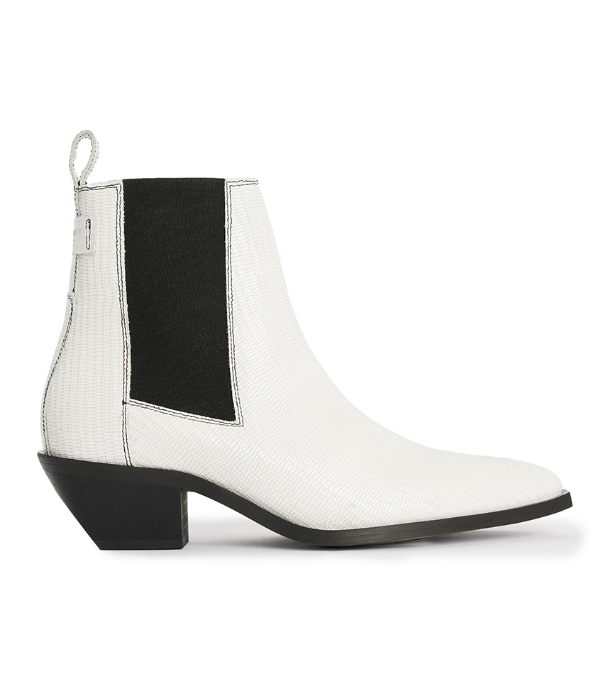 white ankle boots winter outfits 272481 1693702885631