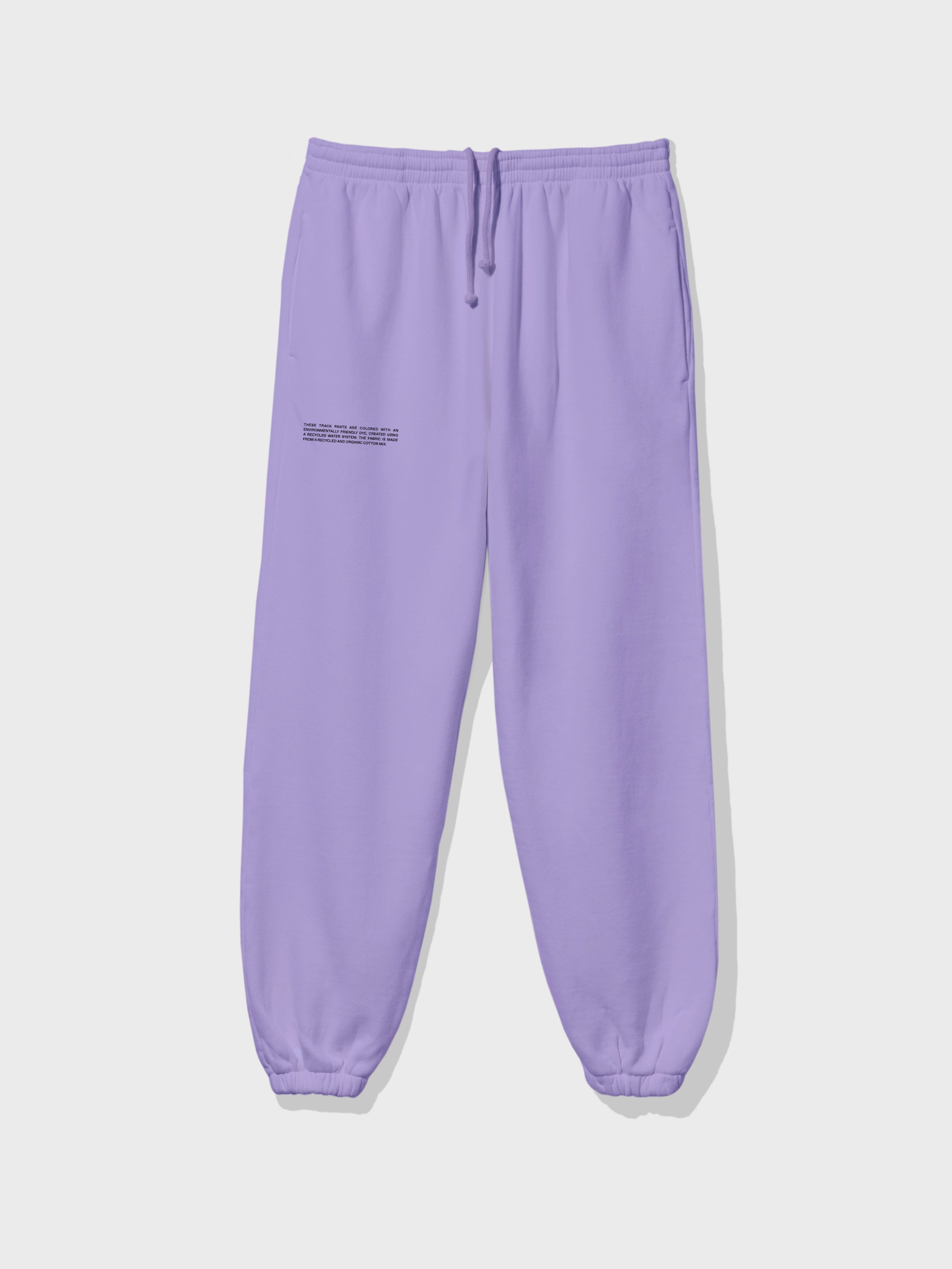 purple sweatpants outfit