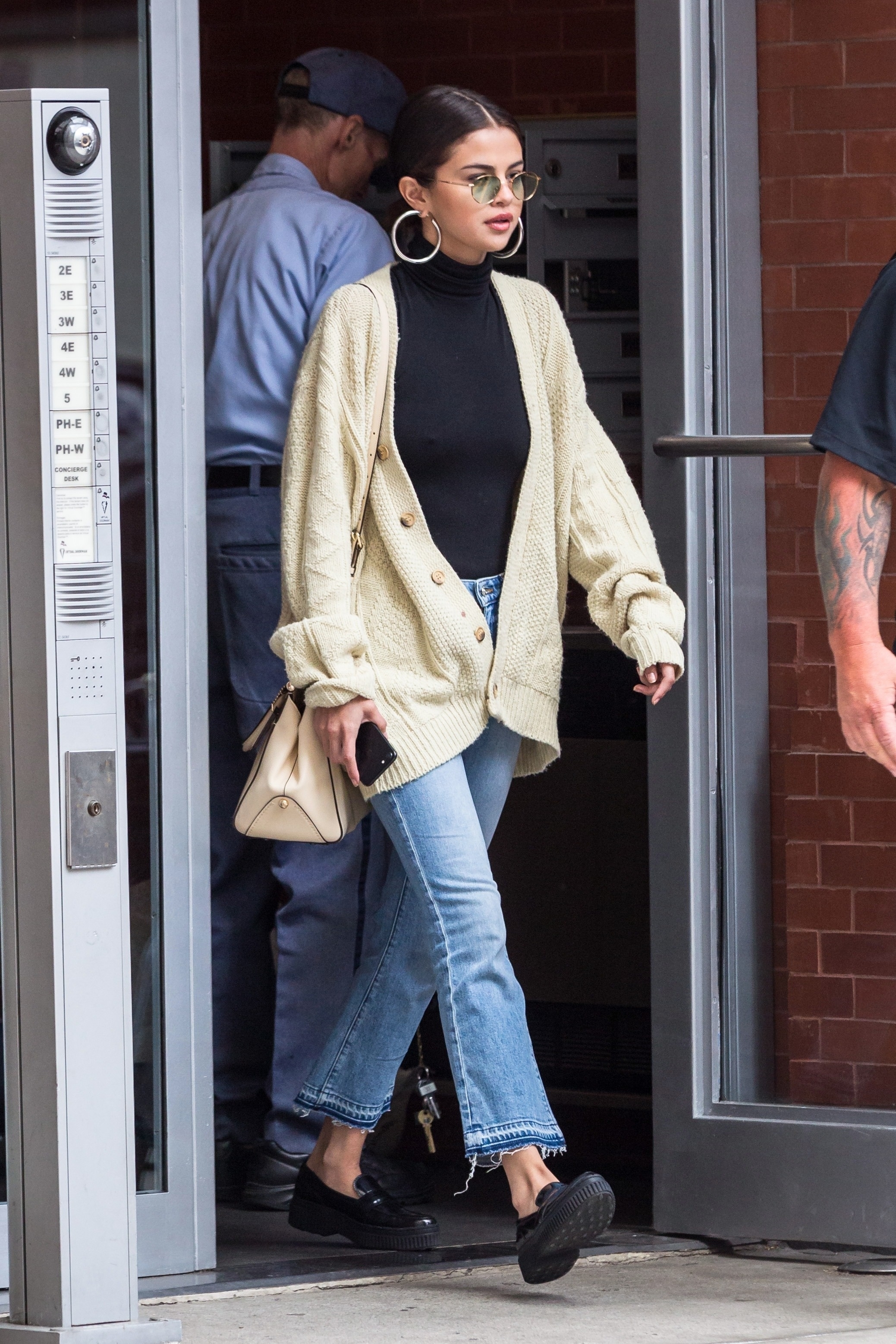 9 Times Selena Gomez Slayed Us With Her Street Style