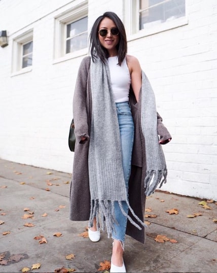 9 Ways to Match Your Scarf With Your Outfit