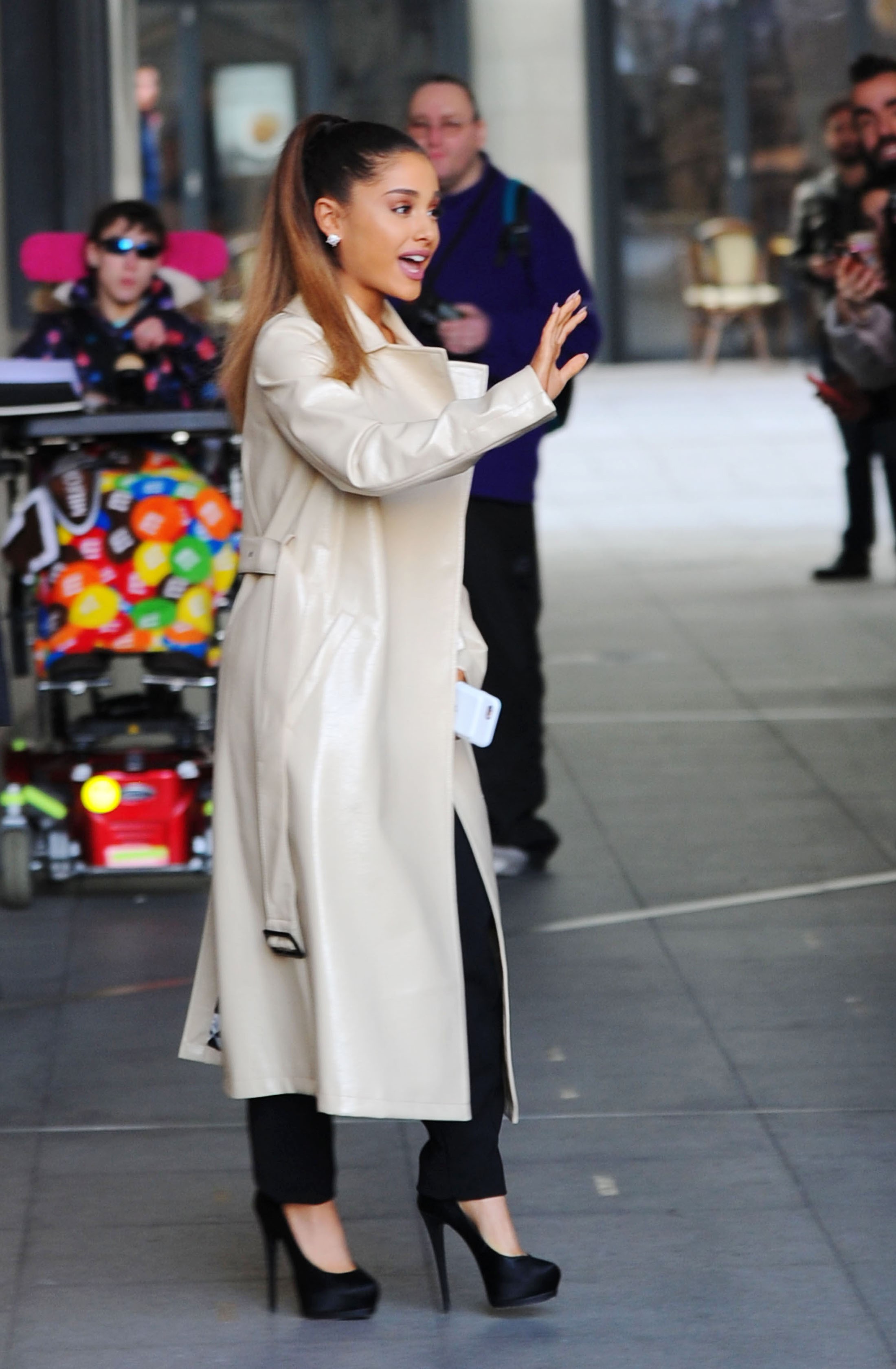 The 9 Best Ariana Grande Outfits of the 