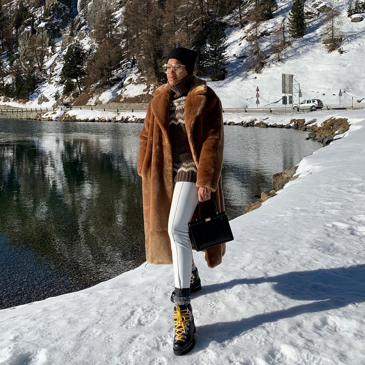 These Buys Prove You Can Do Après Ski Style Off the Slopes | Who What Wear