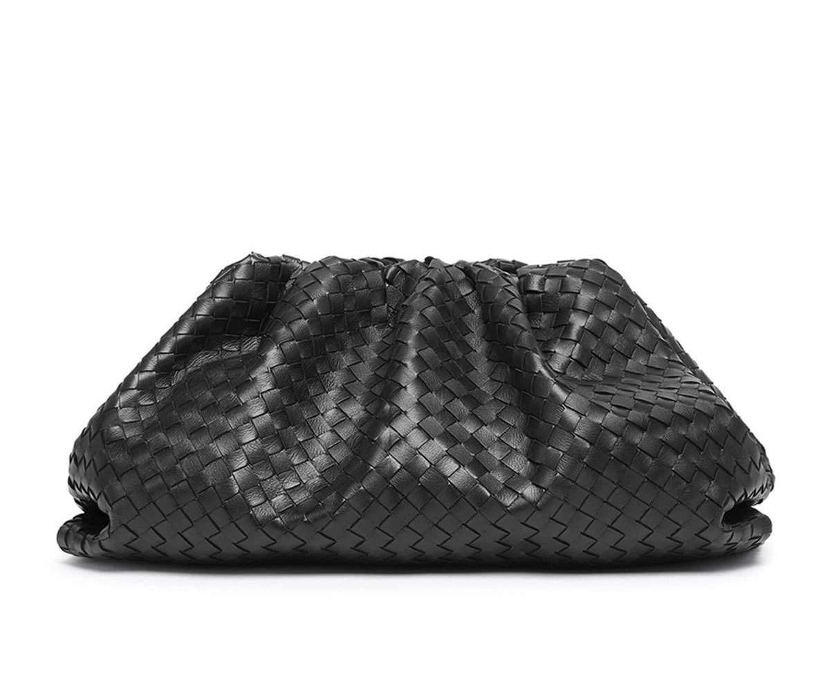 Bottega Veneta's The Pouch Is the Surprising New It Bag | Who What Wear