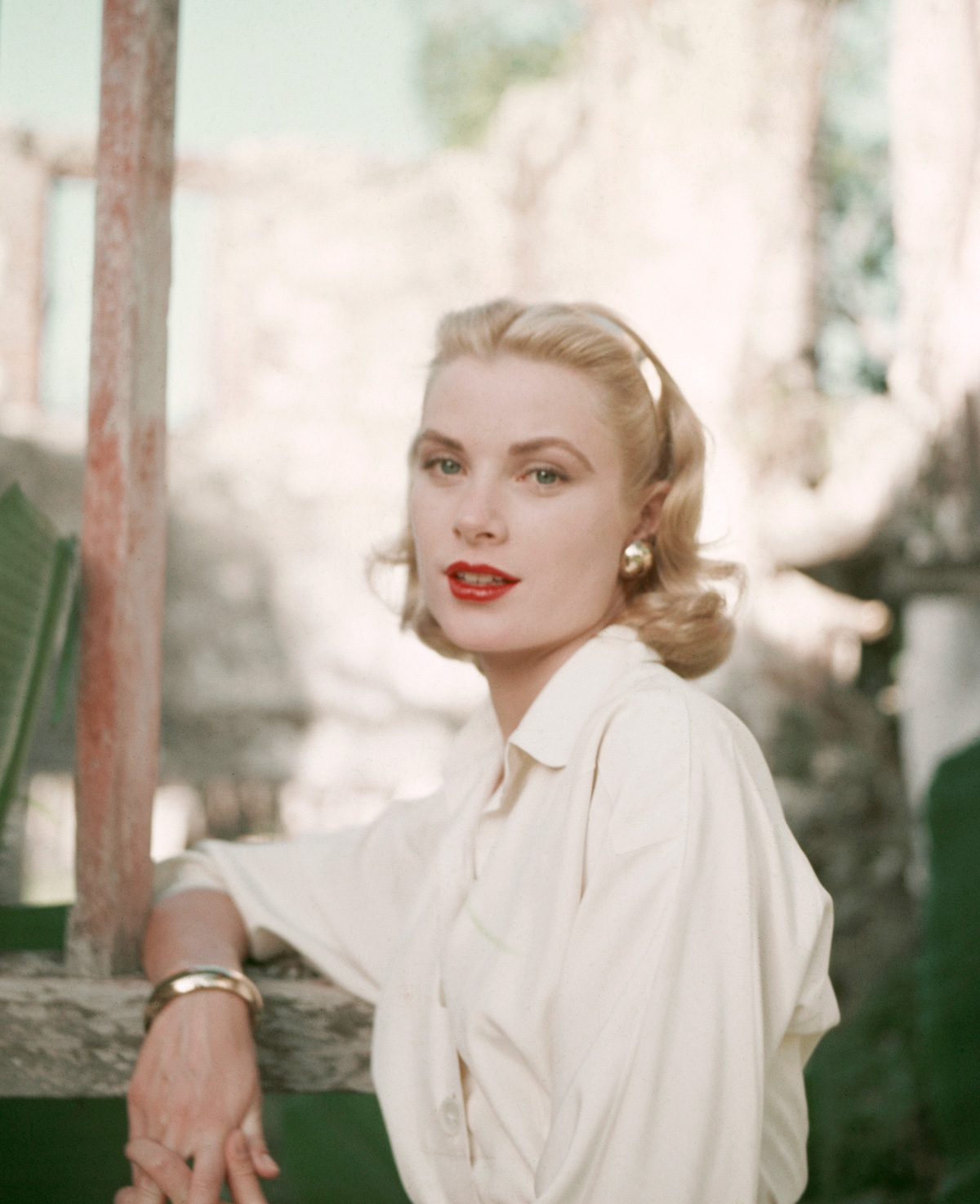 Top 10 Surprising Facts about Grace Kelly - Discover Walks Blog